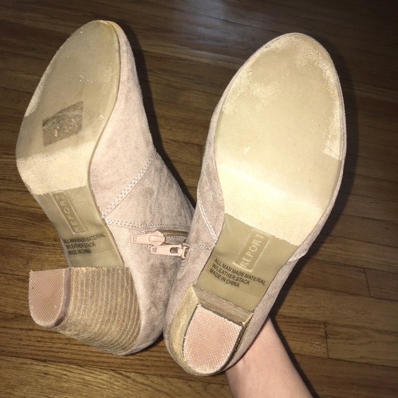 Ankle Boots - Picture 5 of 6